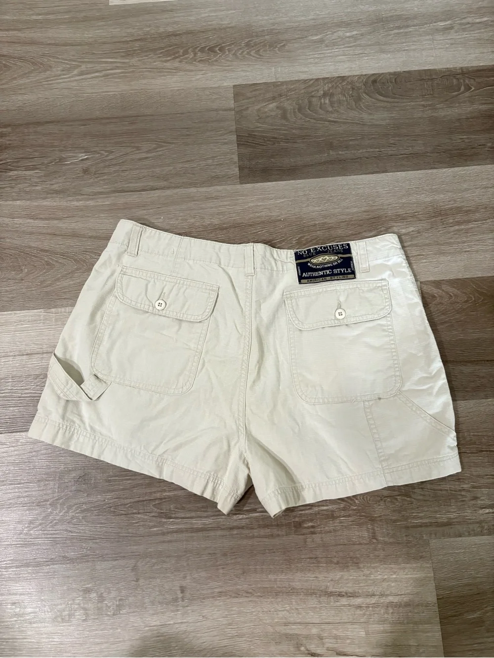 Women's Cream Casual Utility Shorts